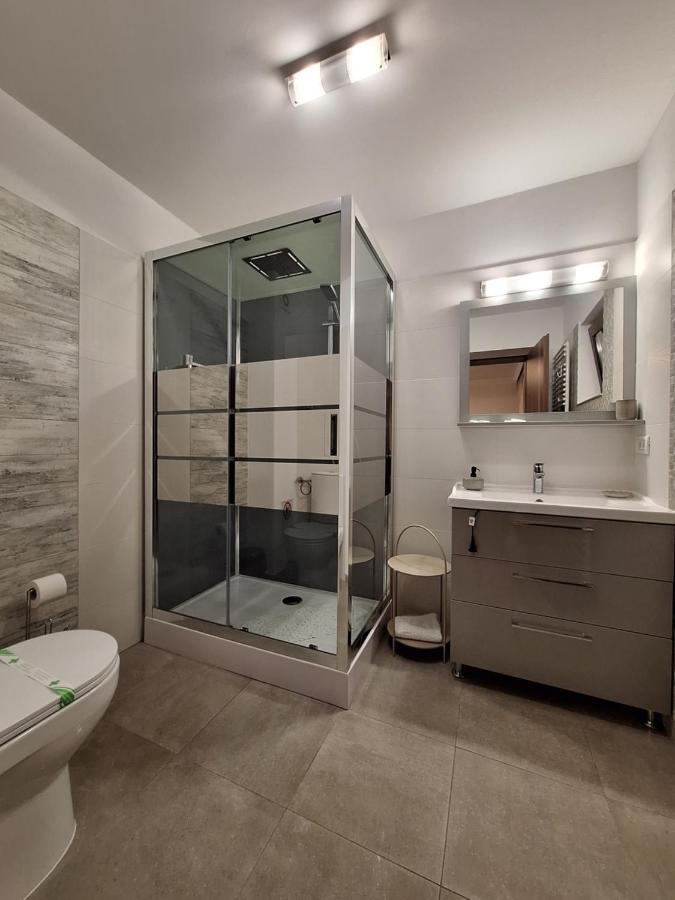 Trend Bed & Breakfast Arad Exterior photo