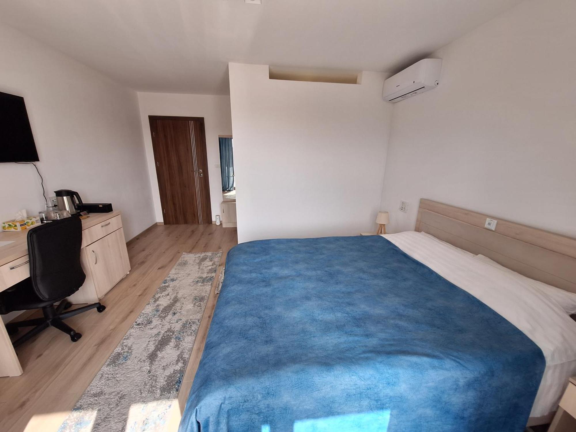 Trend Bed & Breakfast Arad Exterior photo