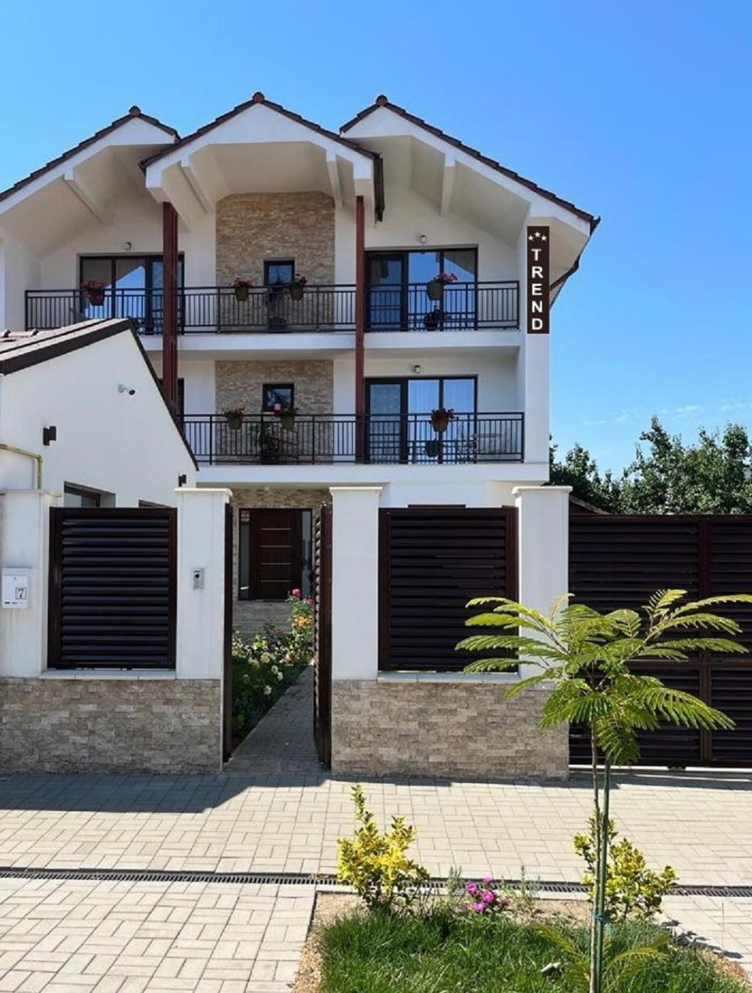 Trend Bed & Breakfast Arad Exterior photo